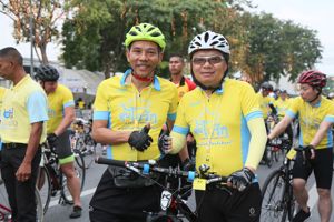 กิจกรรม “Bike อุ่นไอรัก” ภายในงานอุ่นไอรัก คลายความหนาว “สายน้ำแห่งรัตนโกสินทร์”