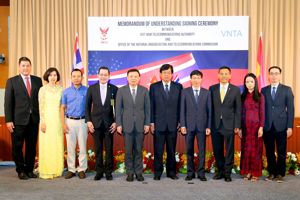 พิธีลงนาม MOU ระหว่างสำนักงาน กสทช. และ หน่วยงาน VNTA เวียดนาม 